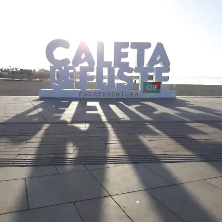 Vakantiehuis Caleta *